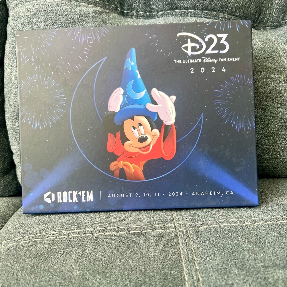 D23 2024 Rock Em socks Limited Edition 200